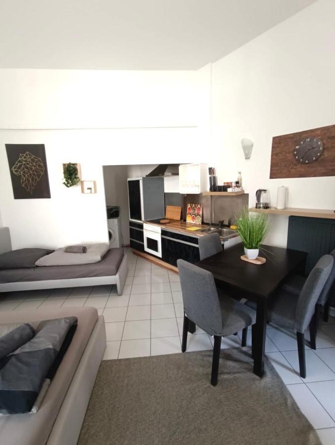 Stylish Apartment With Wifi, Near University& Augsburg Messe Exterior foto